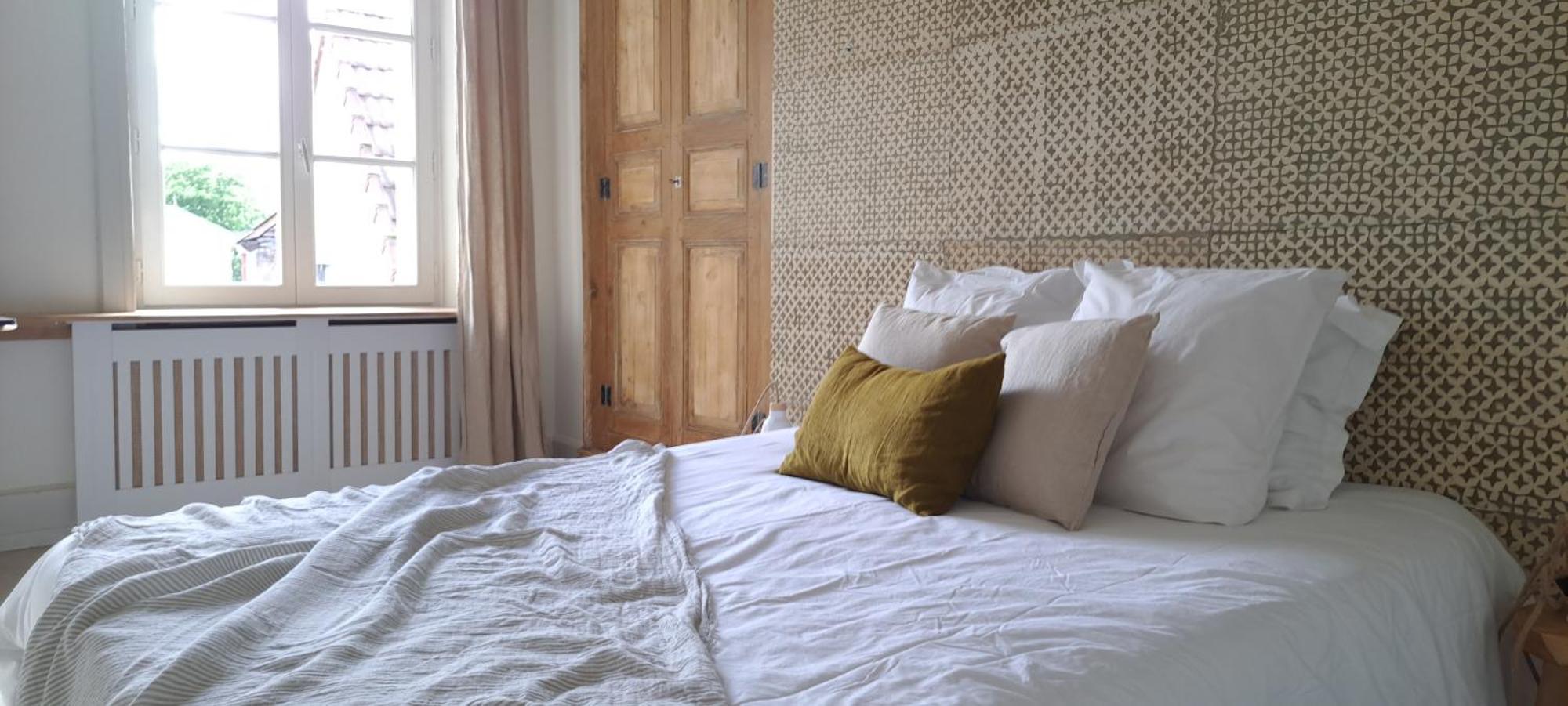 Aux Couleurs De Neuvy Hotel Quarto foto